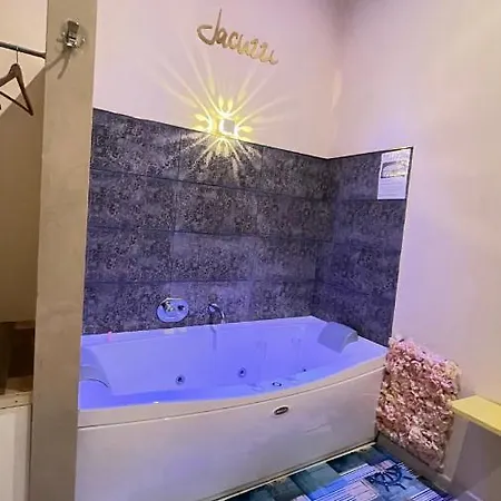 Bed and breakfast Manfredoniajacuzzi Extérieur photo