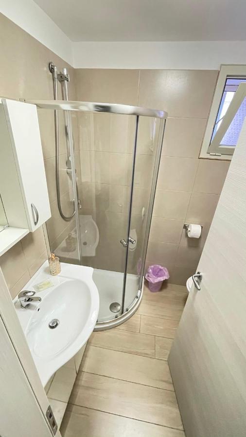 Manfredoniajacuzzi Bed & Breakfast *